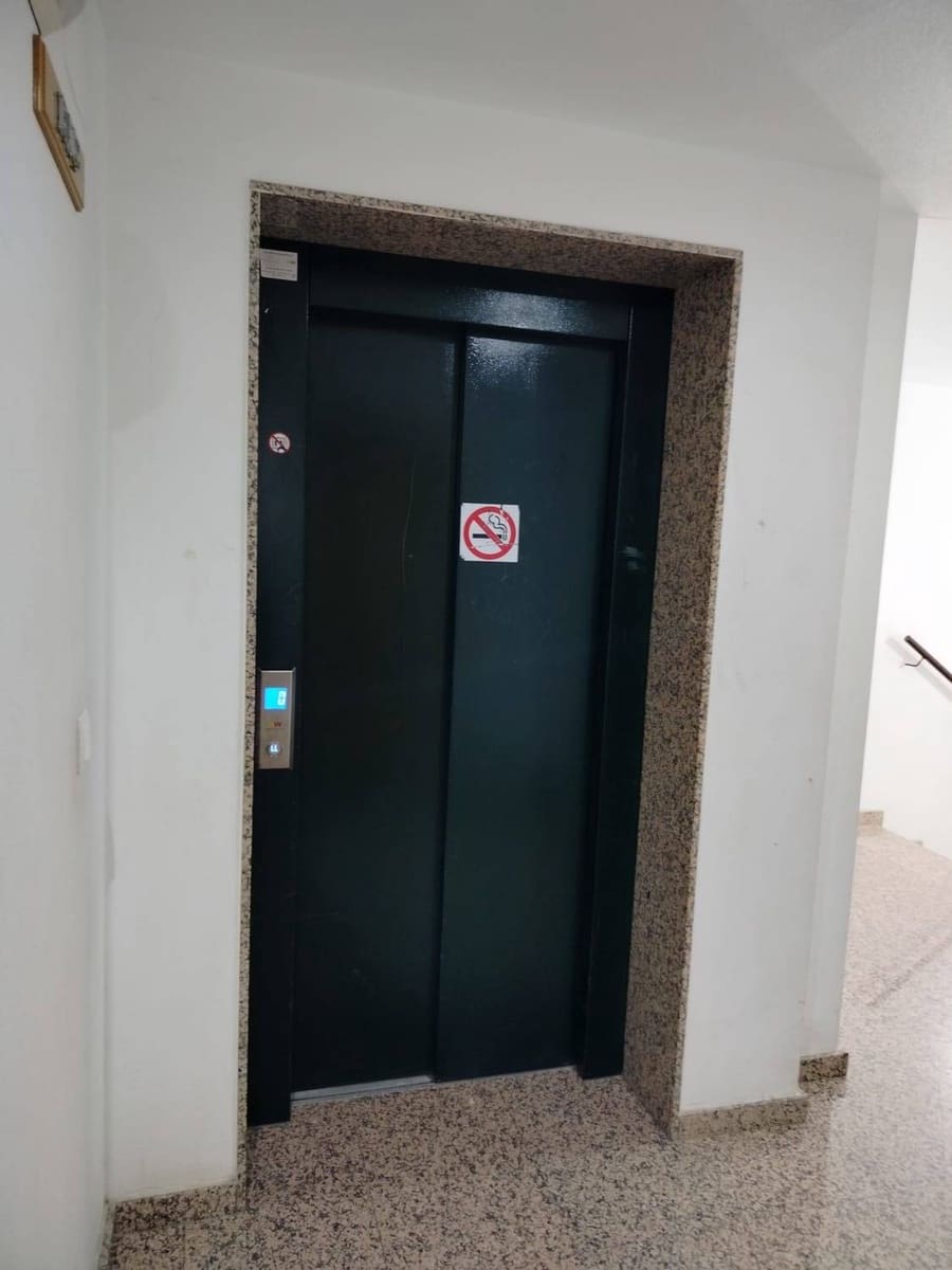 2 bedroom Apartment for sale in San Pedro del Pinatar with garage - € 125,000 (Ref: 9611664)