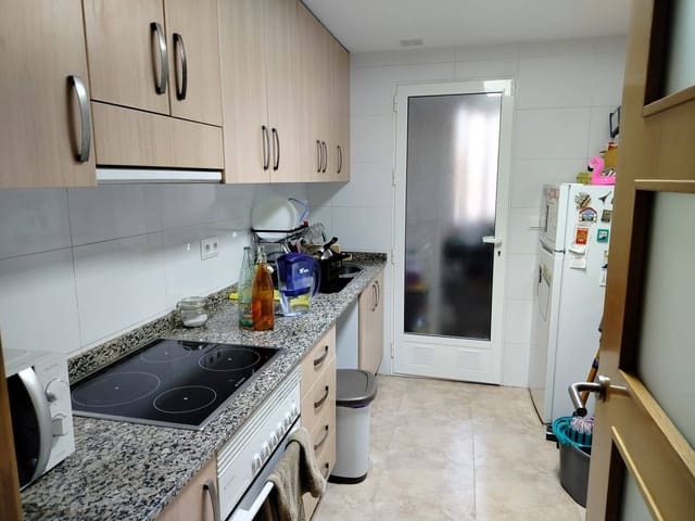 Apartamento de 2 habitaciones en San Pedro del Pinatar en venta con garaje - 125.000 € (Ref: 9611664)