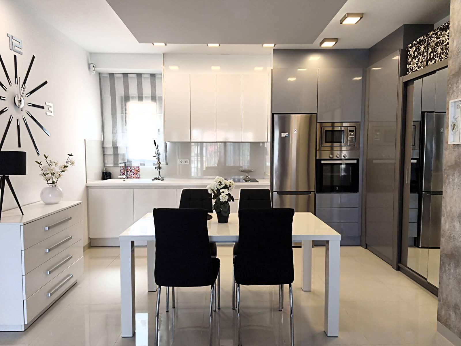 2 soveværelse Lejlighed til salg i Torre de la Horadada med swimmingpool - € 330.000 (Ref: 9619419)