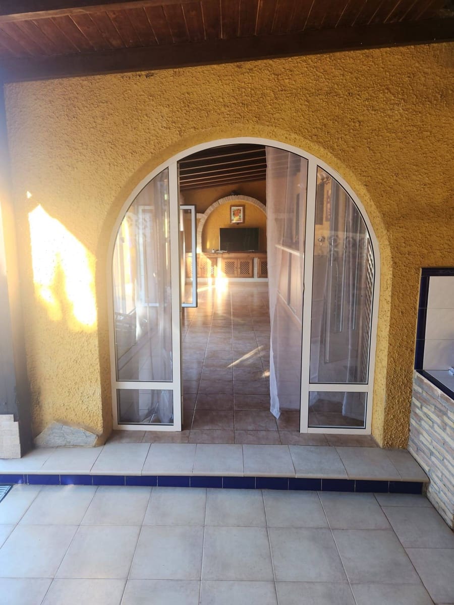 2 slaapkamer Villa te koop in Los Balcones met zwembad garage - € 450.000 (Ref: 9627695)