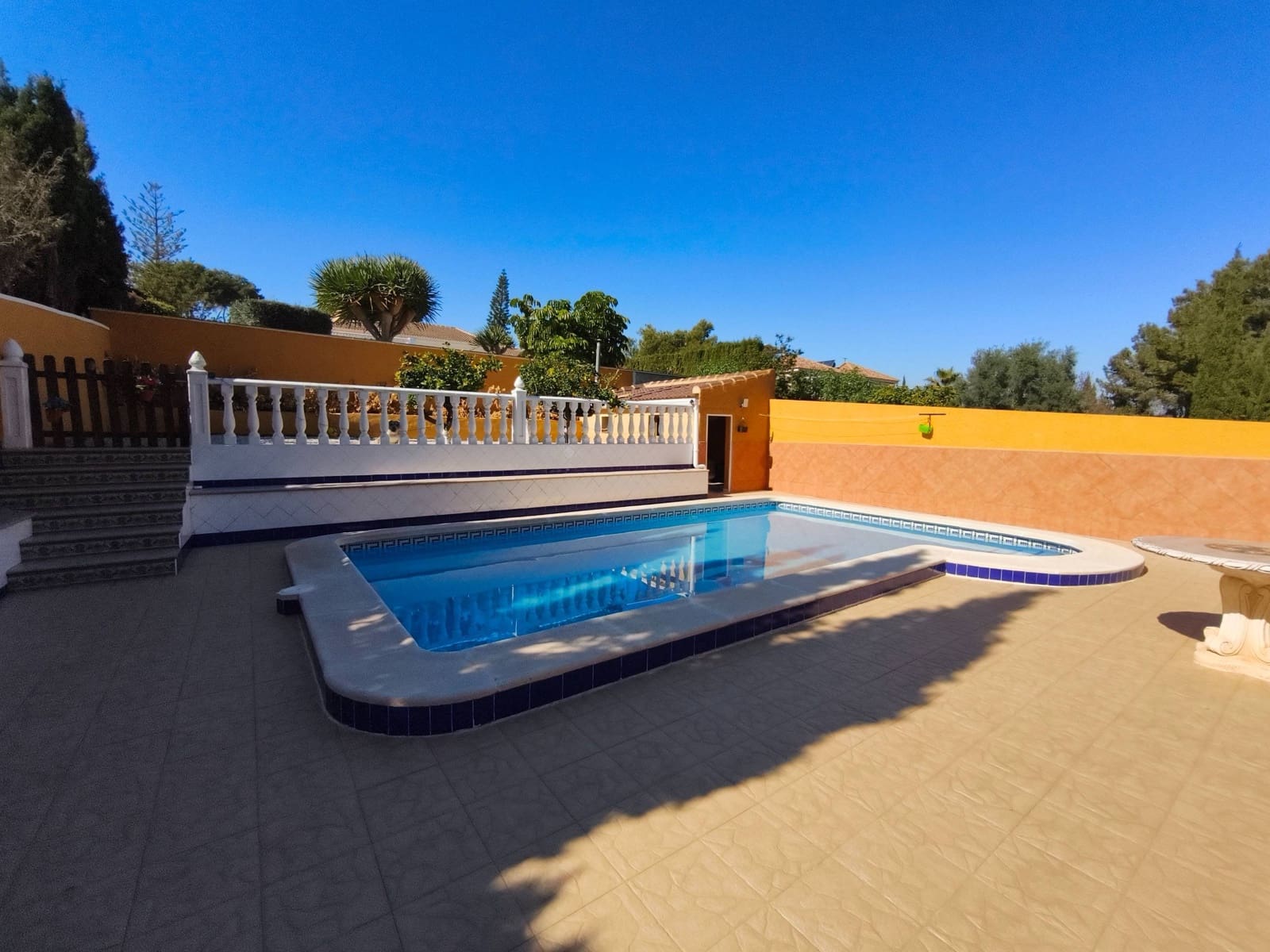 2 bedroom Villa for sale in Los Balcones with pool garage - € 450,000 (Ref: 9627695)