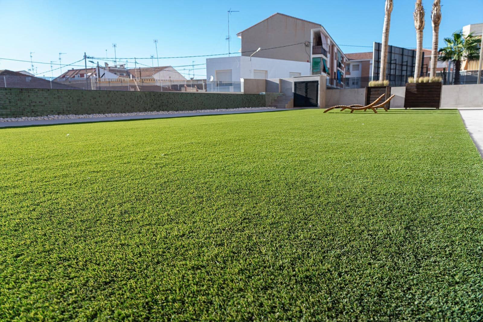 Apartamento de 3 habitaciones en San Pedro del Pinatar en venta con piscina - 289.000 € (Ref: 9780792)