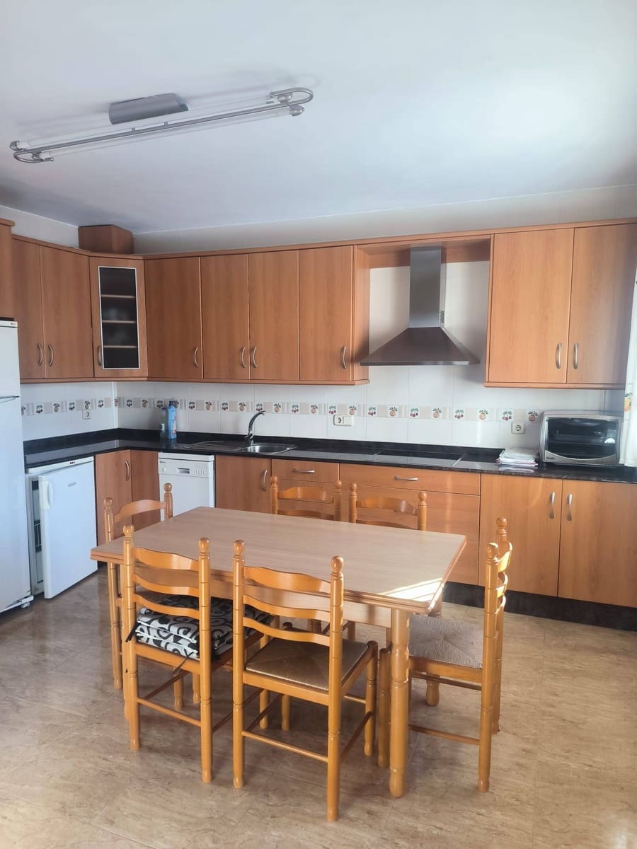 4 sypialnia Willa na sprzedaż w Balsicas z garażem - 265 000 € (Ref: 9788829)