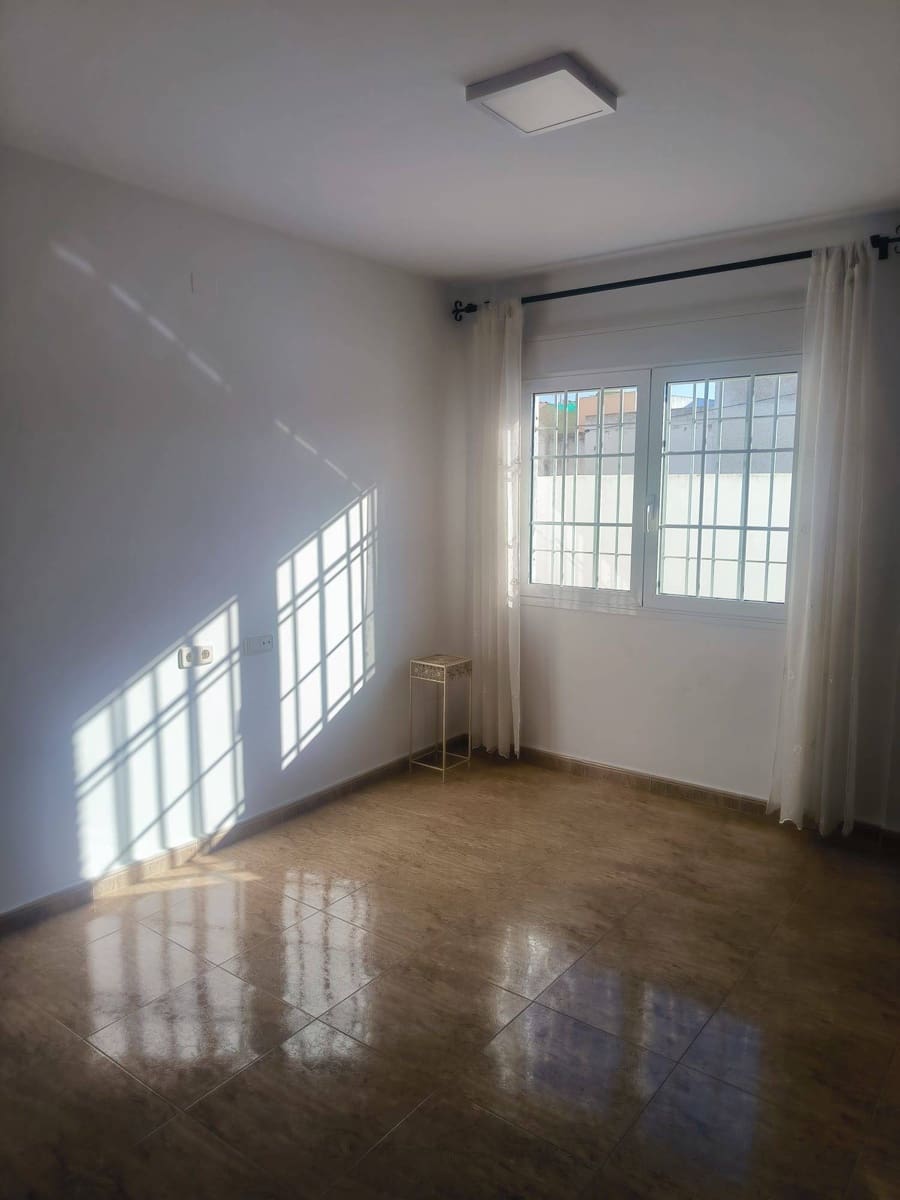 4 sypialnia Willa na sprzedaż w Balsicas z garażem - 265 000 € (Ref: 9788829)