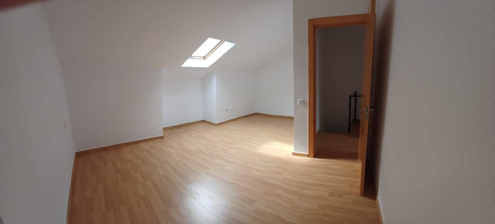 Apartamento de 4 habitaciones en Santiago de la Ribera en venta con garaje - 239.900 € (Ref: 9831841)
