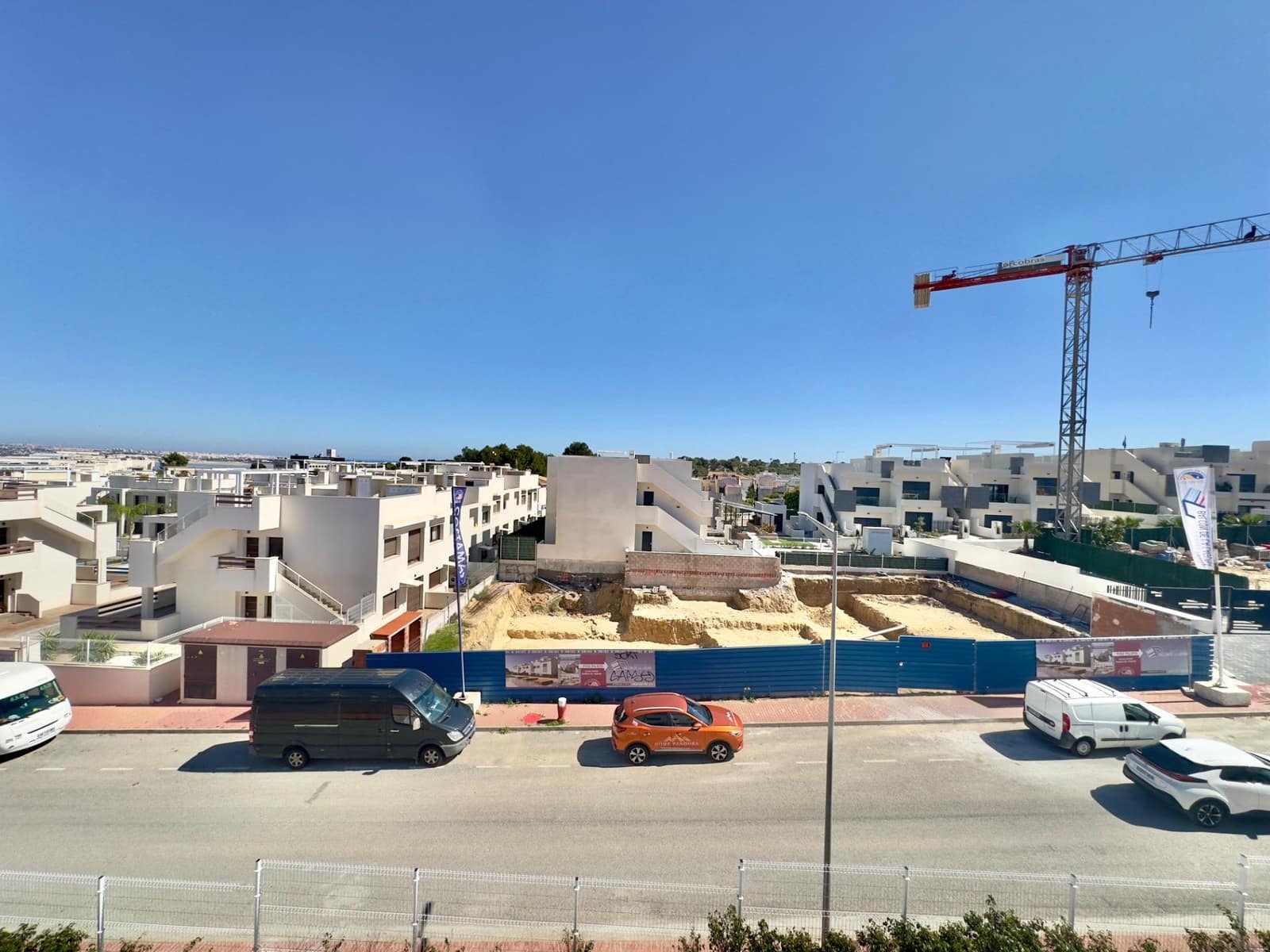 Bungalow de 2 habitaciones en Los Balcones en venta con piscina garaje - 299.000 € (Ref: 9831847)