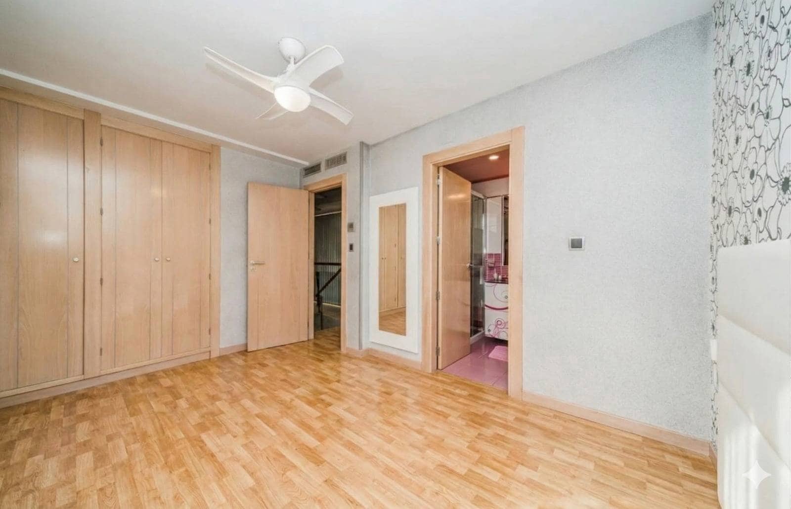 3 soveværelse Rækkehus til salg i Lo Pagan med swimmingpool - € 374.995 (Ref: 9831852)