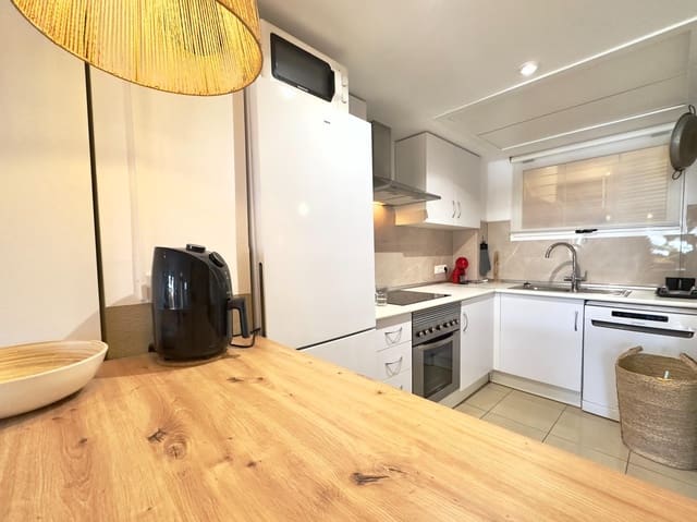 2 makuuhuone Huoneisto myytävänä paikassa Punta Prima, Orihuela mukana uima-altaan - 239 000 € (Ref: 9831858)