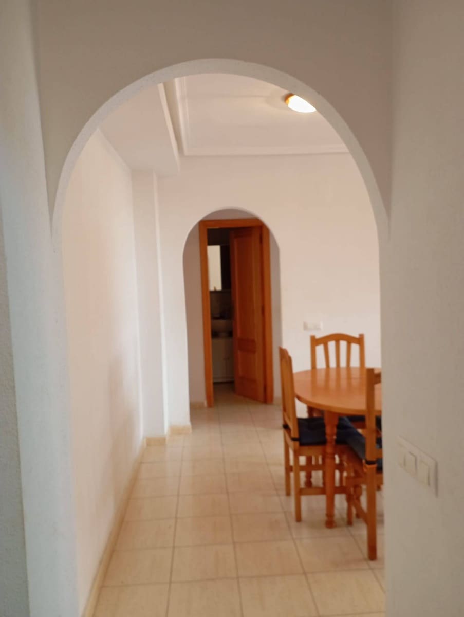 2 quarto Apartamento para venda em Torrevieja - 136 000 € (Ref: 9831880)