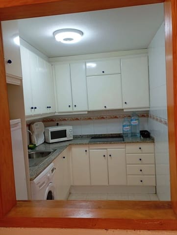 2 sovrum Lägenhet till salu i Torrevieja - 136 000 € (Ref: 9831880)