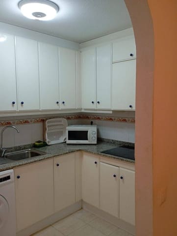 2 sovrum Lägenhet till salu i Torrevieja - 136 000 € (Ref: 9831880)