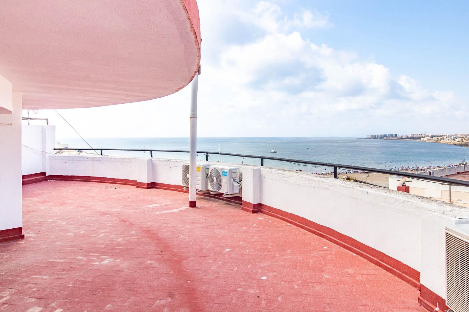 3 Zimmer Apartment zu verkaufen in Torrevieja - 390.000 € (Ref: 9831888)