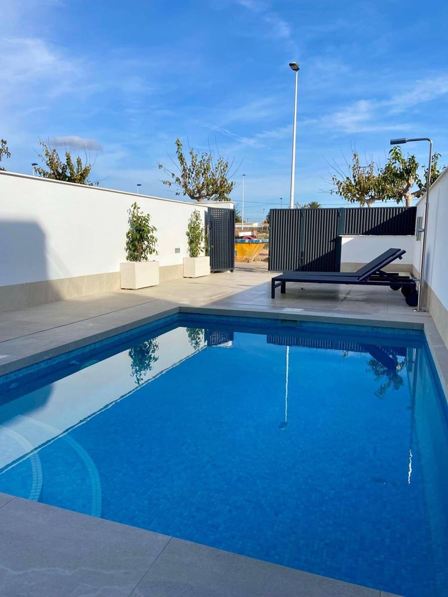 3 sovrum Lägenhet till salu i San Pedro del Pinatar med pool - 359 000 € (Ref: 9831894)