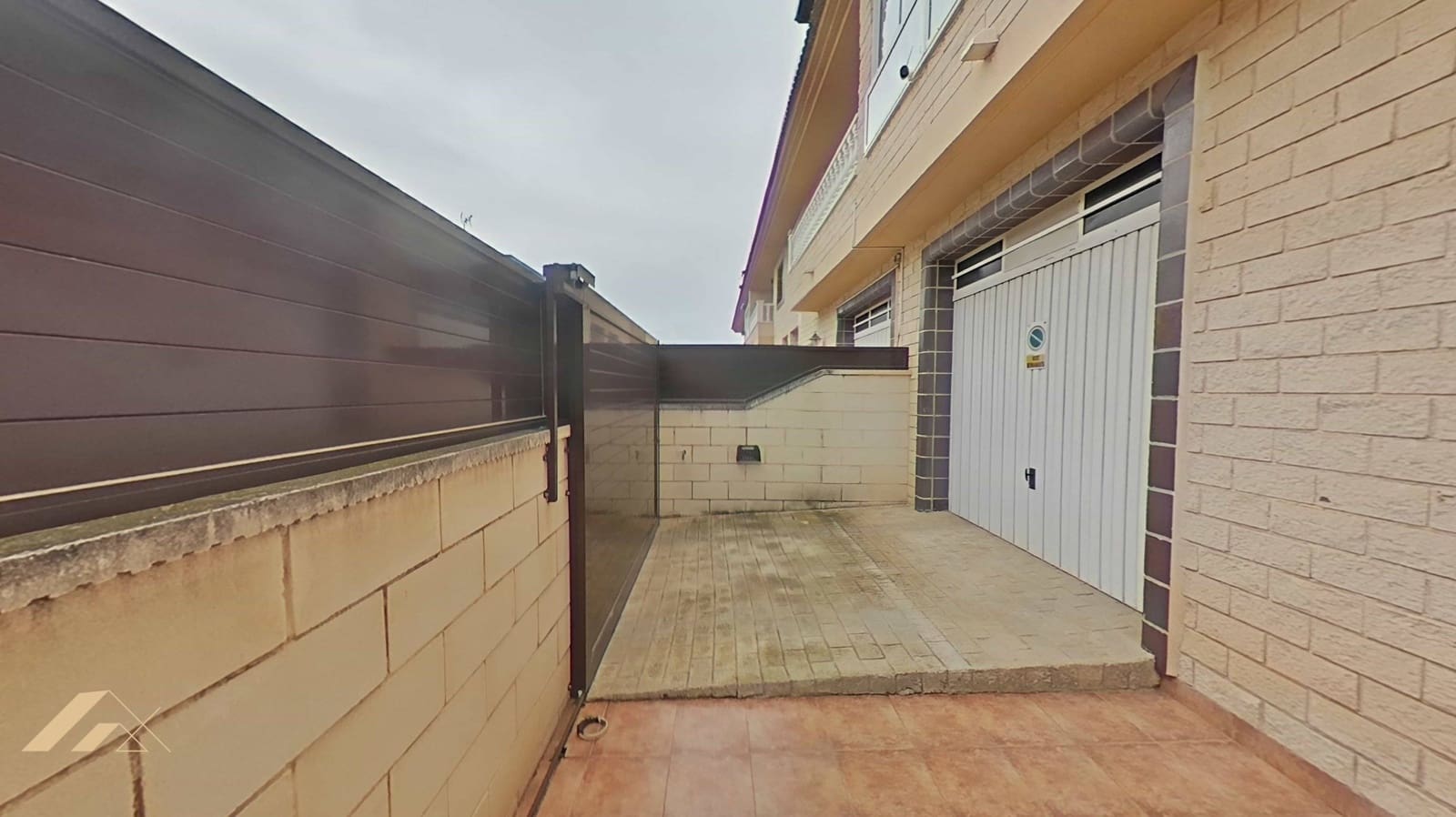 4 bedroom Apartment for sale in San Pedro del Pinatar with garage - € 424,000 (Ref: 9899399)