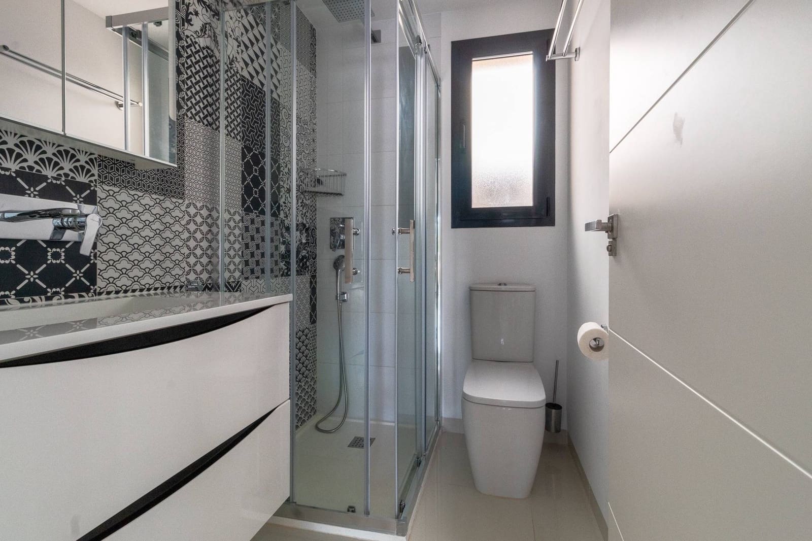3 soverom Leilighet til leie i Torre de la Horadada - € 4 200 (Ref: 9945837)