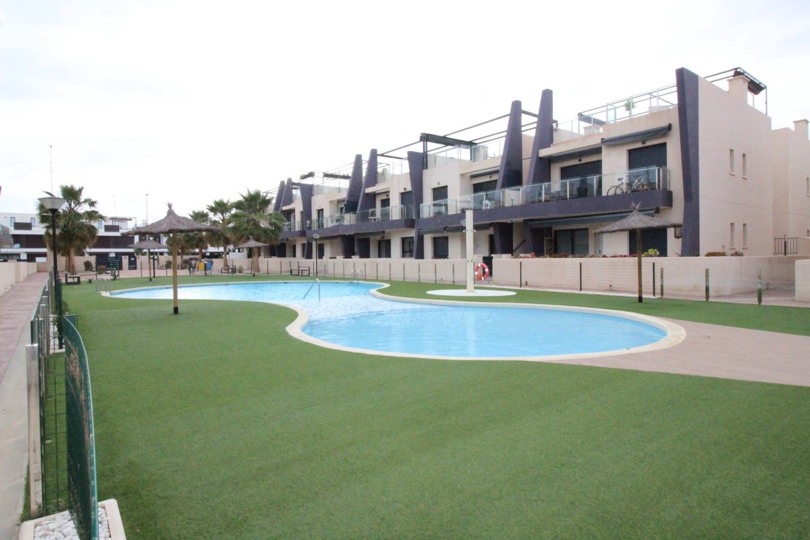 3 soverom Leilighet til leie i Torre de la Horadada - € 4 200 (Ref: 9945837)