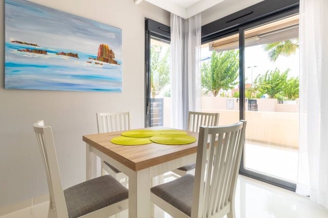 3 bedroom Apartment for rent in Torre de la Horadada, Pilar de la Horadada - € 4,200 (Ref: 9945837)