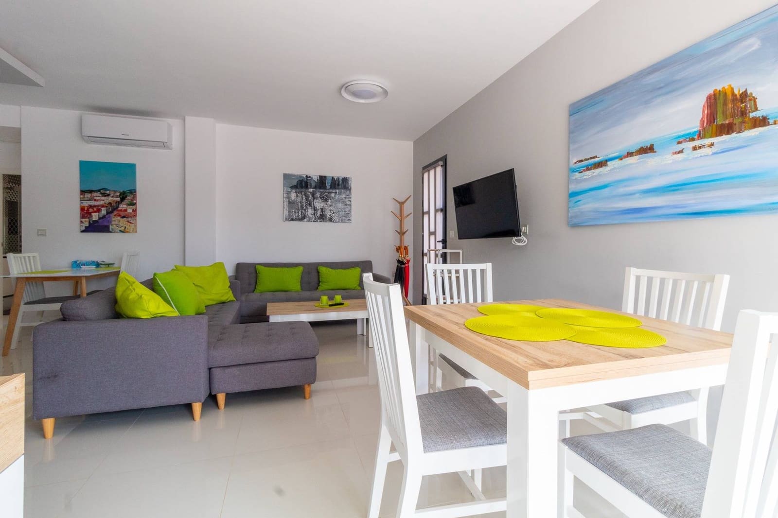 3 soverom Leilighet til leie i Torre de la Horadada - € 4 200 (Ref: 9945837)