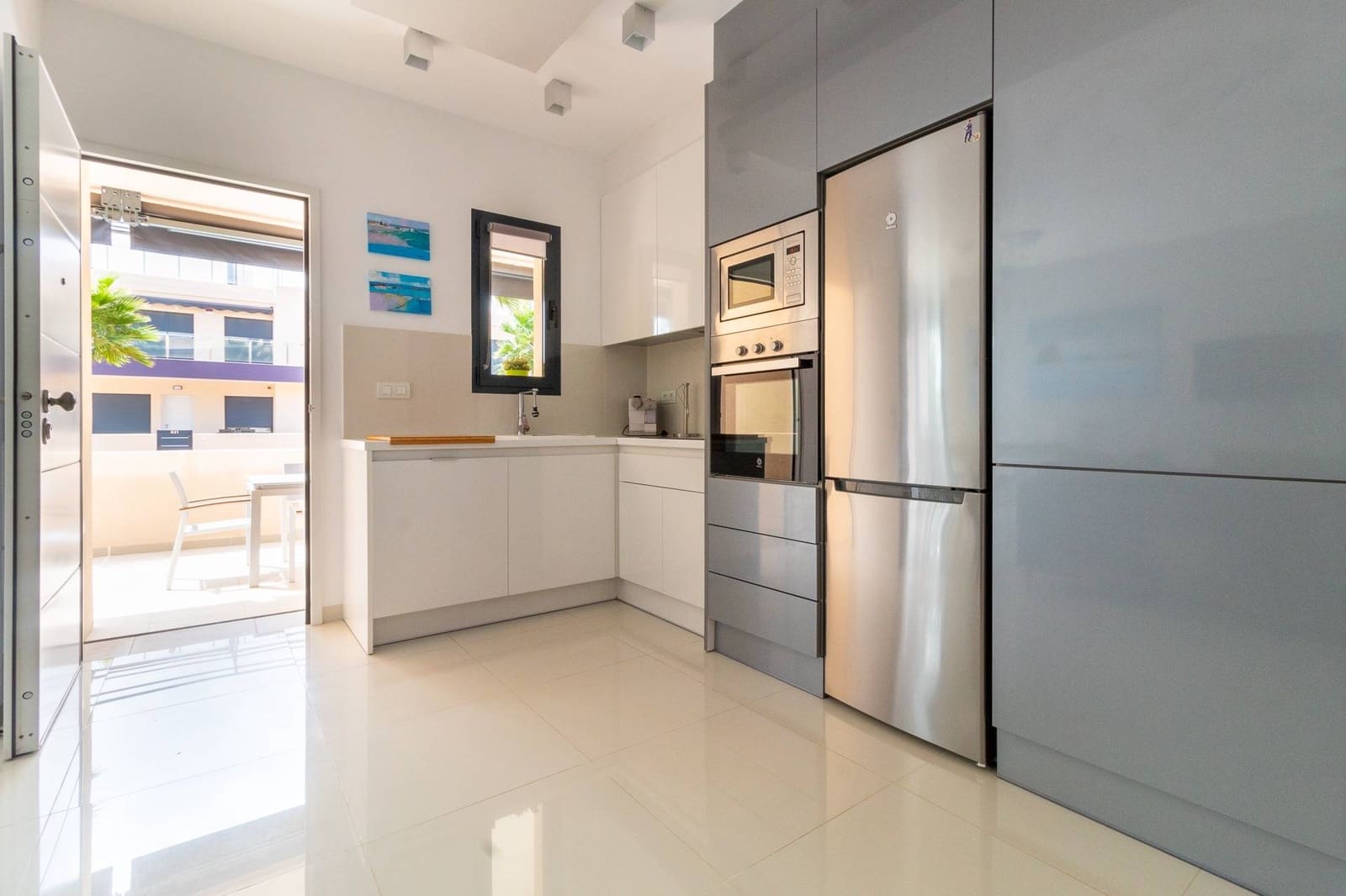 3 soverom Leilighet til leie i Torre de la Horadada - € 4 200 (Ref: 9945837)