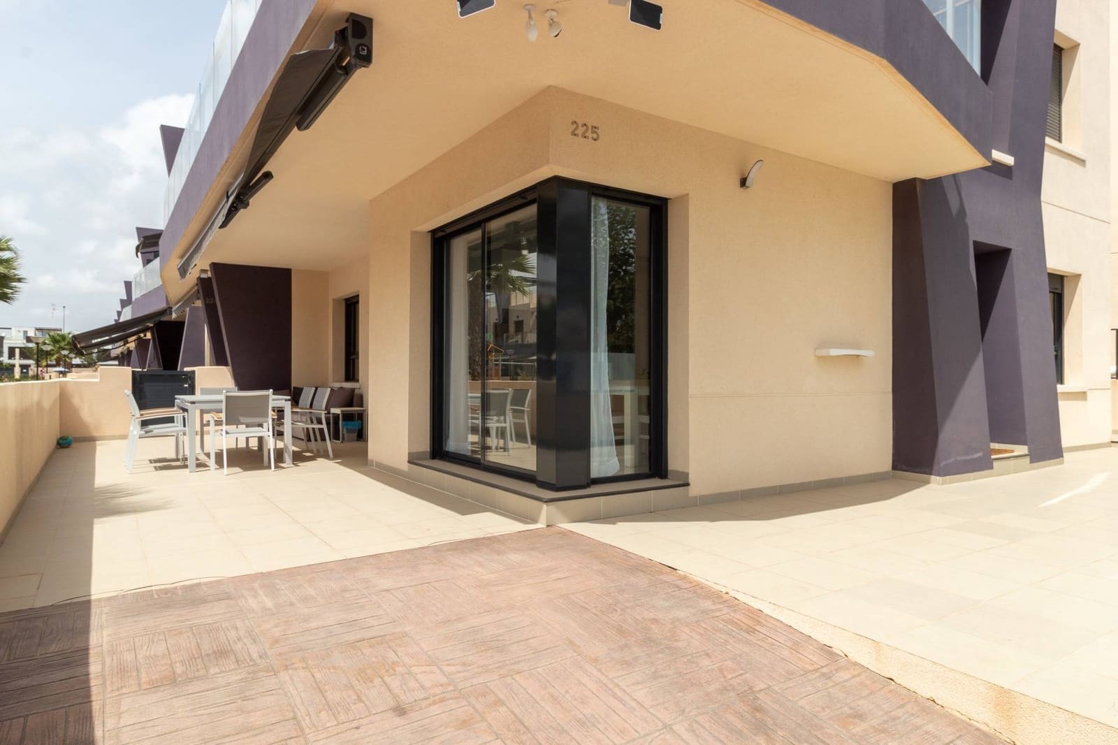 3 soverom Leilighet til leie i Torre de la Horadada - € 4 200 (Ref: 9945837)