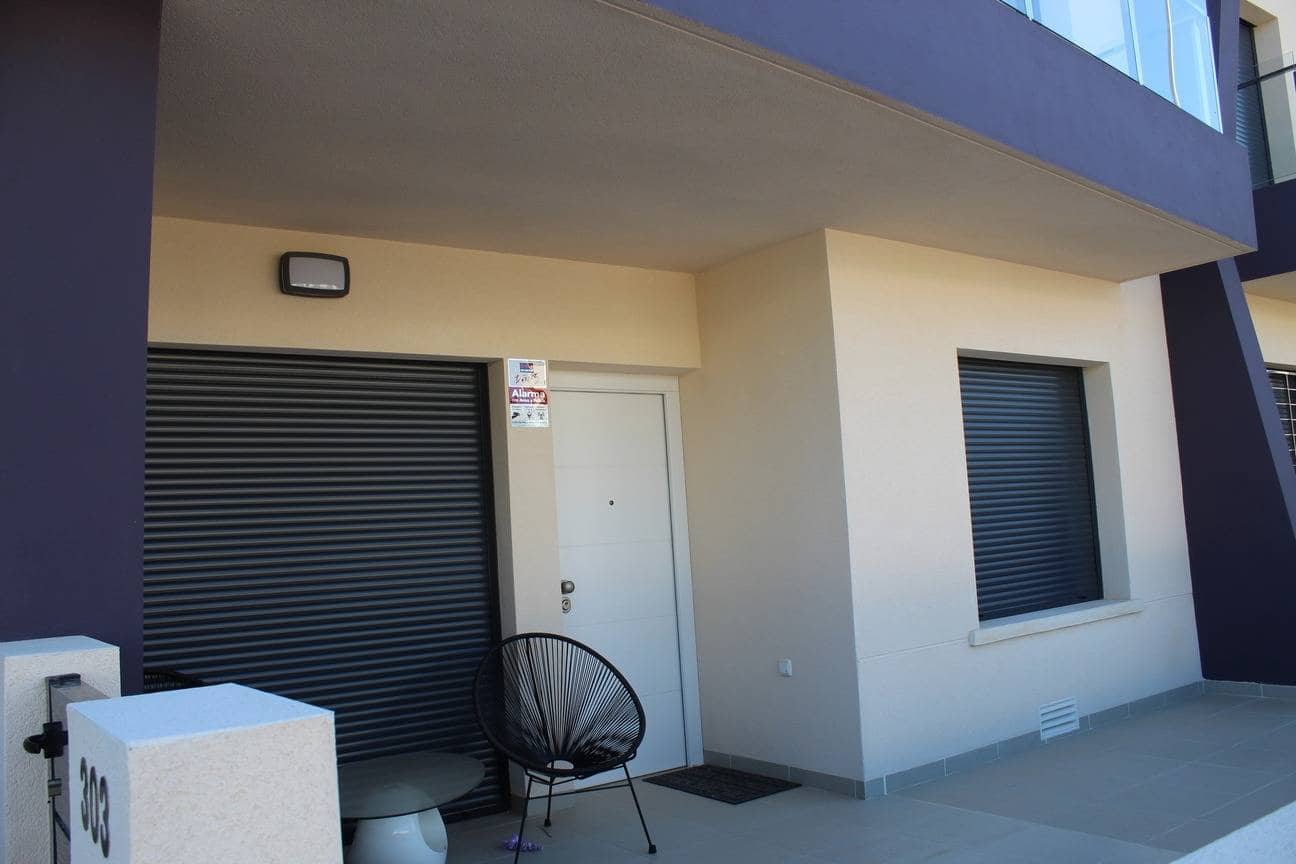 2 soverom Leilighet til leie i Torre de la Horadada - € 4 200 (Ref: 9945838)