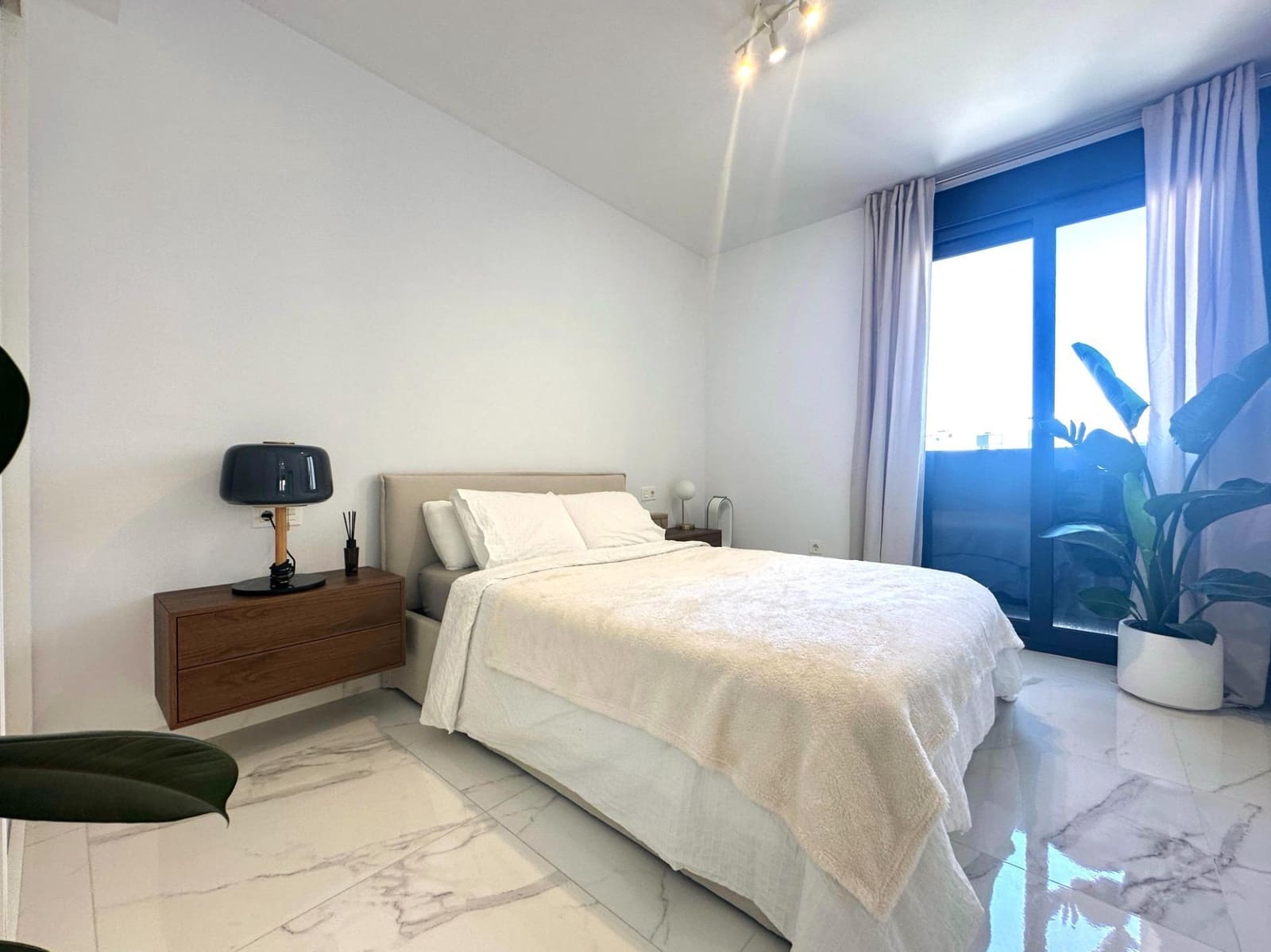 2 sypialnia Apartament na sprzedaż w Orihuela Costa z basenem - 259 000 € (Ref: 9998901)