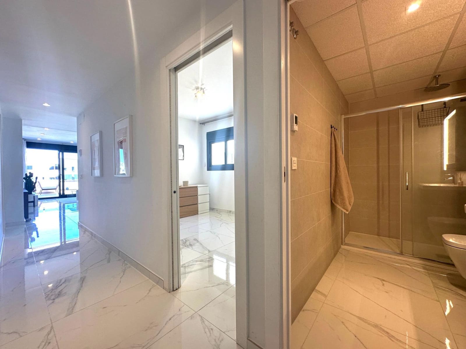 2 sypialnia Apartament na sprzedaż w Orihuela Costa z basenem - 259 000 € (Ref: 9998901)