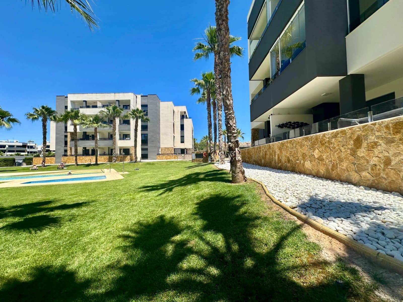 2 sypialnia Apartament na sprzedaż w Orihuela Costa z basenem - 259 000 € (Ref: 9998901)