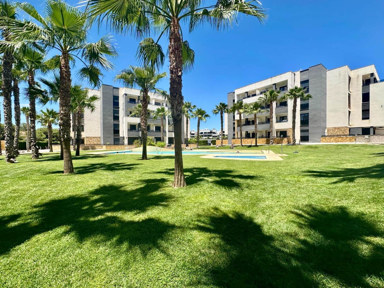 2 sypialnia Apartament na sprzedaż w Orihuela Costa z basenem - 259 000 € (Ref: 9998901)
