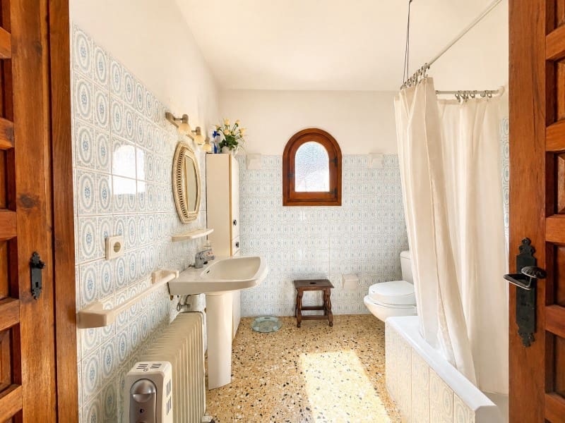 3 bedroom Villa for sale in Benissa with garage - € 515,000 (Ref: 10003616)