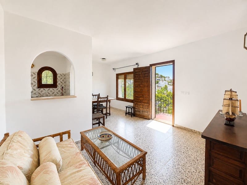 3 bedroom Villa for sale in Benissa with garage - € 515,000 (Ref: 10003616)