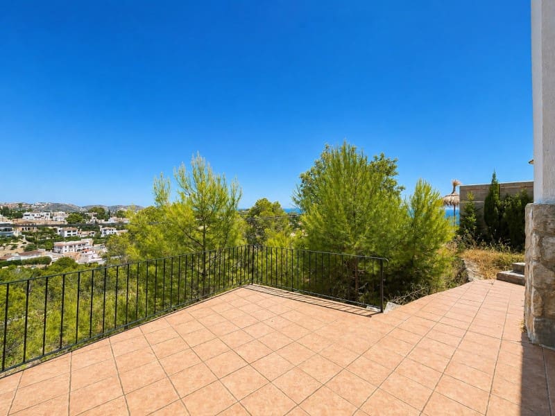 3 bedroom Villa for sale in Benissa with garage - € 515,000 (Ref: 10003616)