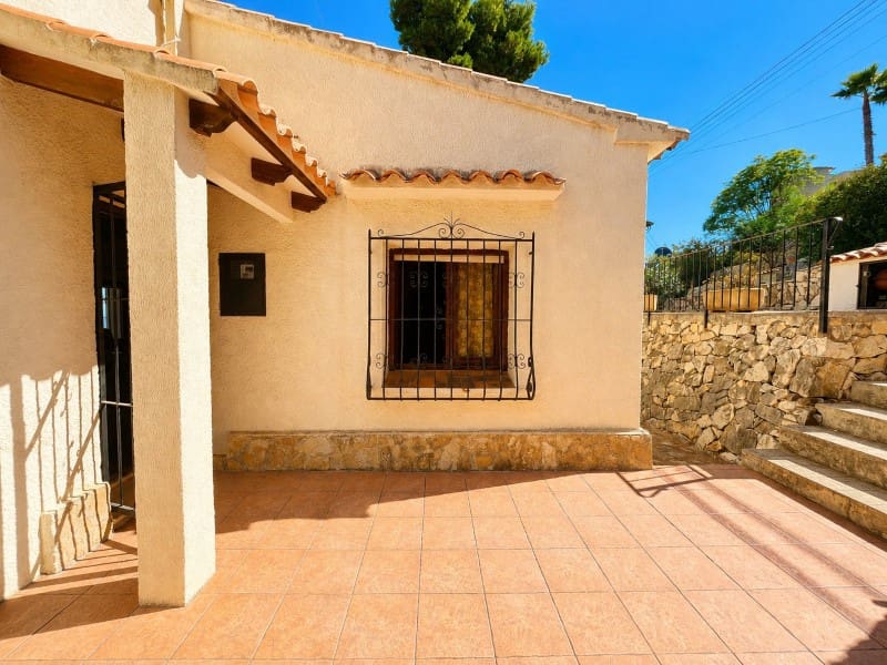 3 bedroom Villa for sale in Benissa with garage - € 515,000 (Ref: 10003616)