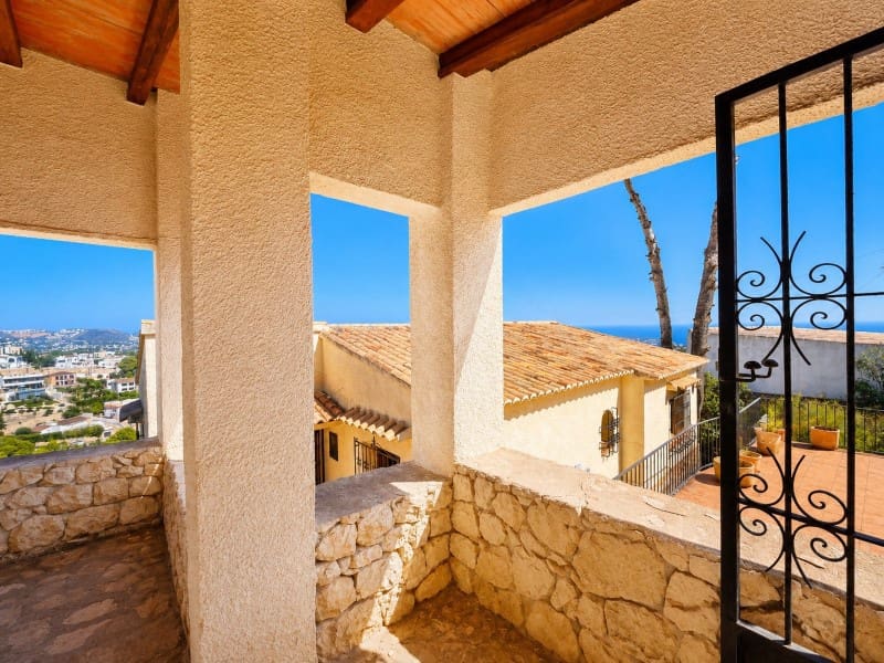 3 bedroom Villa for sale in Benissa with garage - € 515,000 (Ref: 10003616)