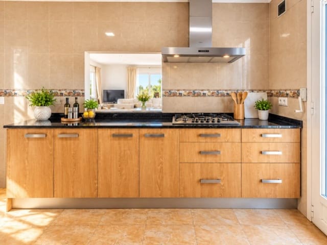 3 chambre Villa/Maison à vendre à Altea la Vella, Altea avec piscine garage - 750 000 € (Ref: 10054891)
