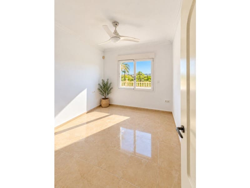 4 camera da letto Villa in vendita in Beniarbeig con piscina garage - 850.000 € (Rif: 10070753)