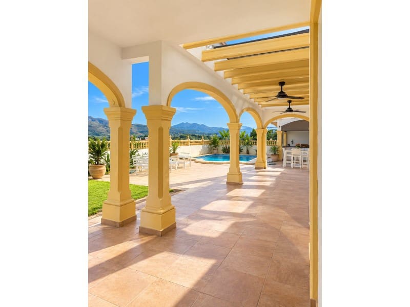 4 camera da letto Villa in vendita in Beniarbeig con piscina garage - 850.000 € (Rif: 10070753)