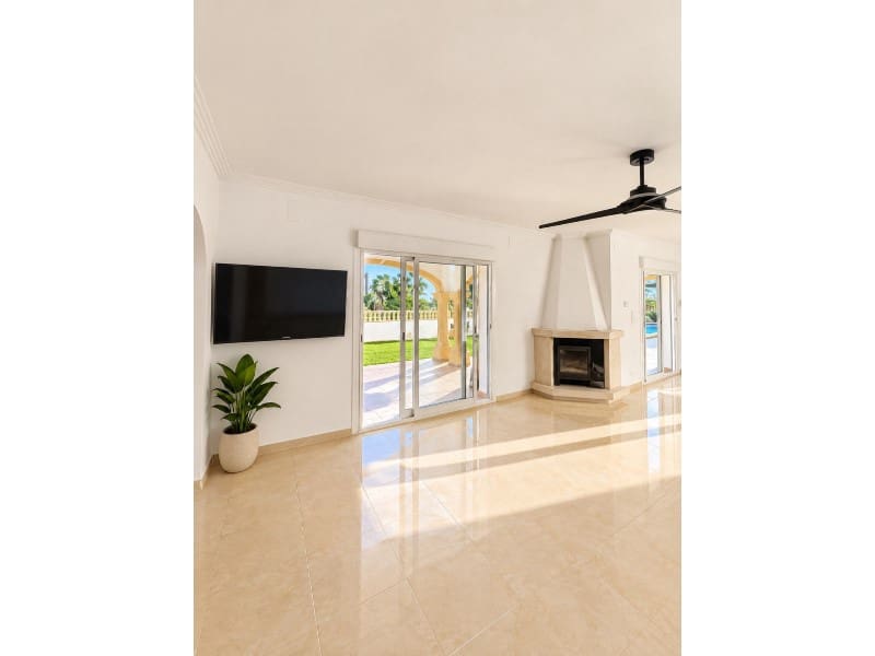 4 camera da letto Villa in vendita in Beniarbeig con piscina garage - 850.000 € (Rif: 10070753)