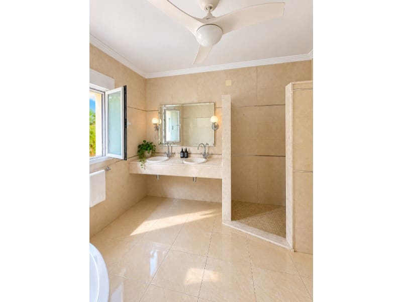 4 camera da letto Villa in vendita in Beniarbeig con piscina garage - 850.000 € (Rif: 10070753)