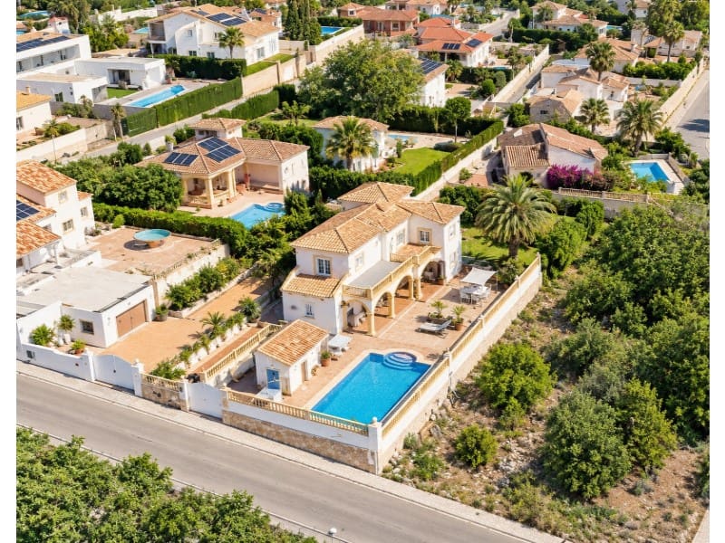 4 camera da letto Villa in vendita in Beniarbeig con piscina garage - 850.000 € (Rif: 10070753)