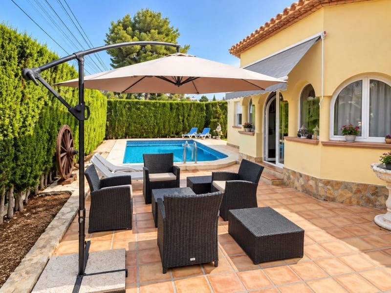 6 soverom Villa til salgs i Javea / Xabia med svømmebasseng garasje - € 595 000 (Ref: 10078155)