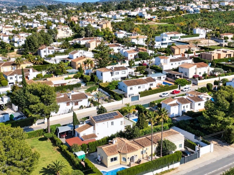 6 soverom Villa til salgs i Javea / Xabia med svømmebasseng garasje - € 595 000 (Ref: 10078155)