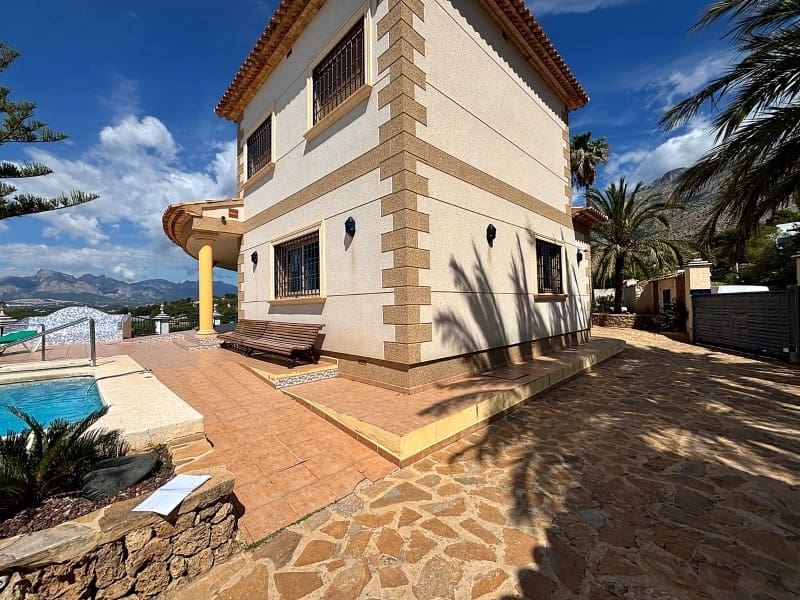 Chalet de 6 habitaciones en Altea la Vella en venta con piscina garaje - 2.200.000 € (Ref: 10078157)