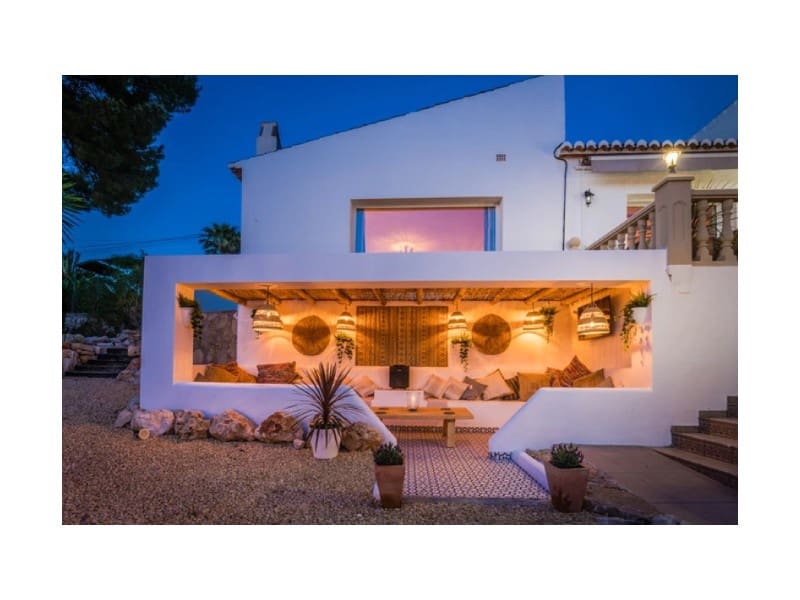 4 Zimmer Villa zu verkaufen in Javea / Xabia mit Pool - 1.850.000 € (Ref: 10078158)