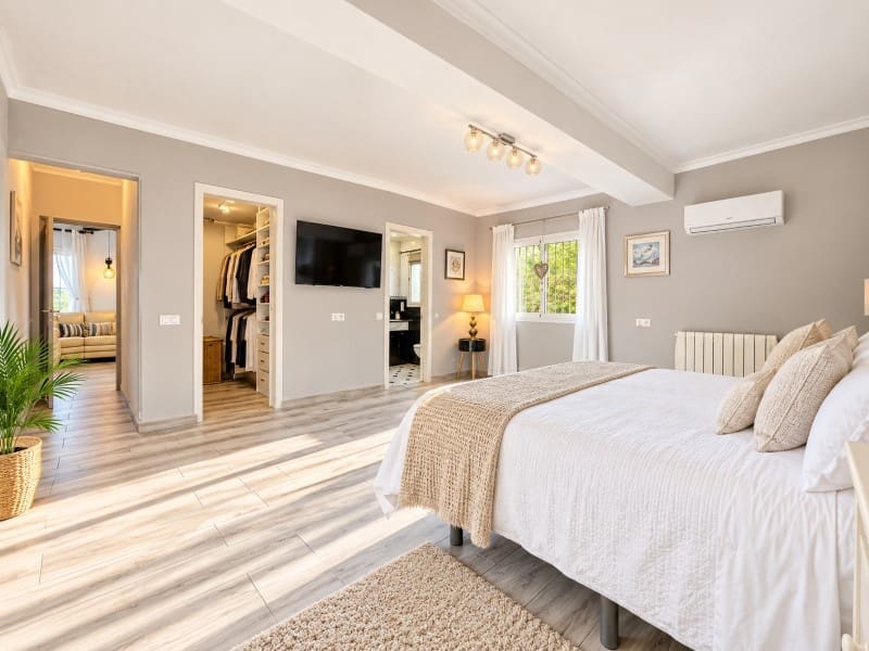 5 chambre Villa/Maison à vendre à Javea / Xabia avec piscine garage - 700 000 € (Ref: 10086041)