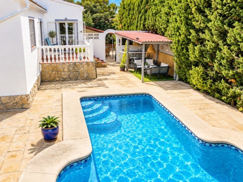 5 chambre Villa/Maison à vendre à Javea / Xabia avec piscine garage - 700 000 € (Ref: 10086041)