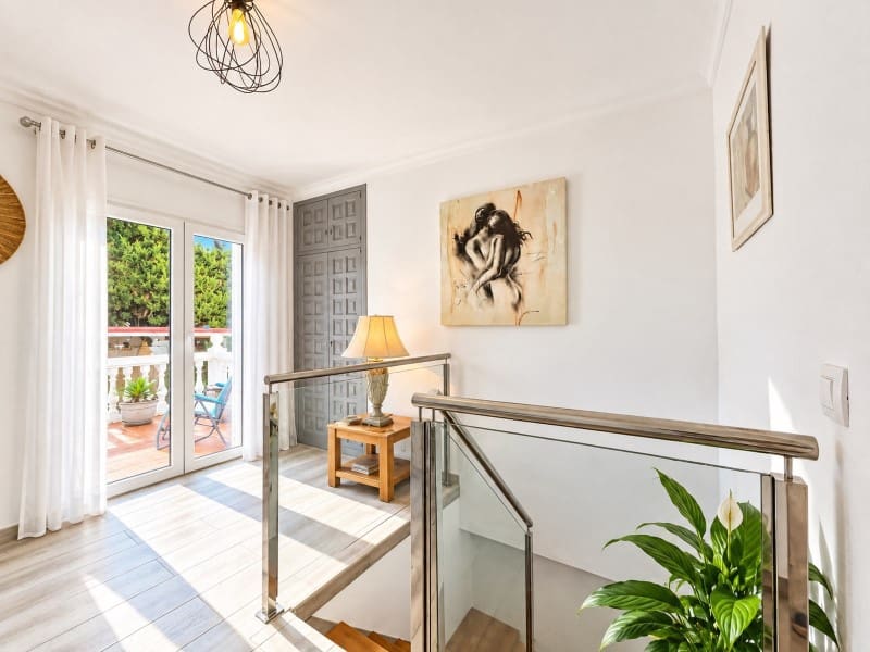 5 chambre Villa/Maison à vendre à Javea / Xabia avec piscine garage - 700 000 € (Ref: 10086041)