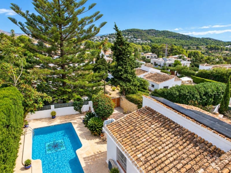 5 chambre Villa/Maison à vendre à Javea / Xabia avec piscine garage - 700 000 € (Ref: 10086041)