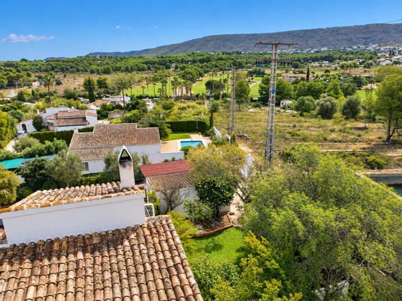 5 chambre Villa/Maison à vendre à Javea / Xabia avec piscine garage - 700 000 € (Ref: 10086041)