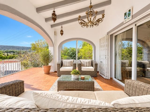 5 chambre Villa/Maison à vendre à Partides comunes - Adsubia, Javea / Xàbia avec piscine garage - 700 000 € (Ref: 10086041)
